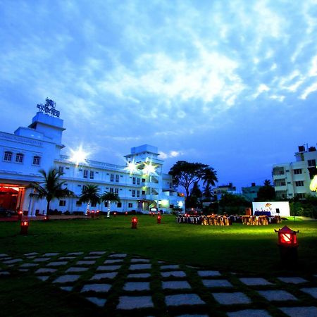 Hotel Bonsejour Pondicherry Exterior foto