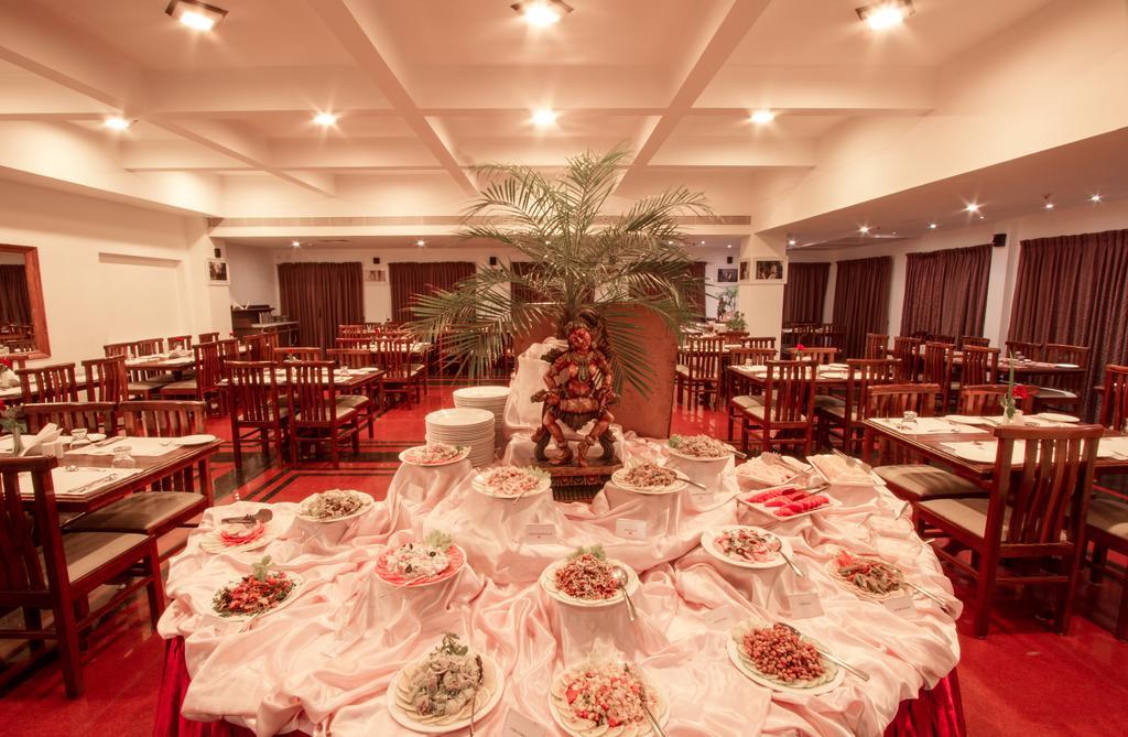 Hotel Bonsejour Pondicherry Exterior foto