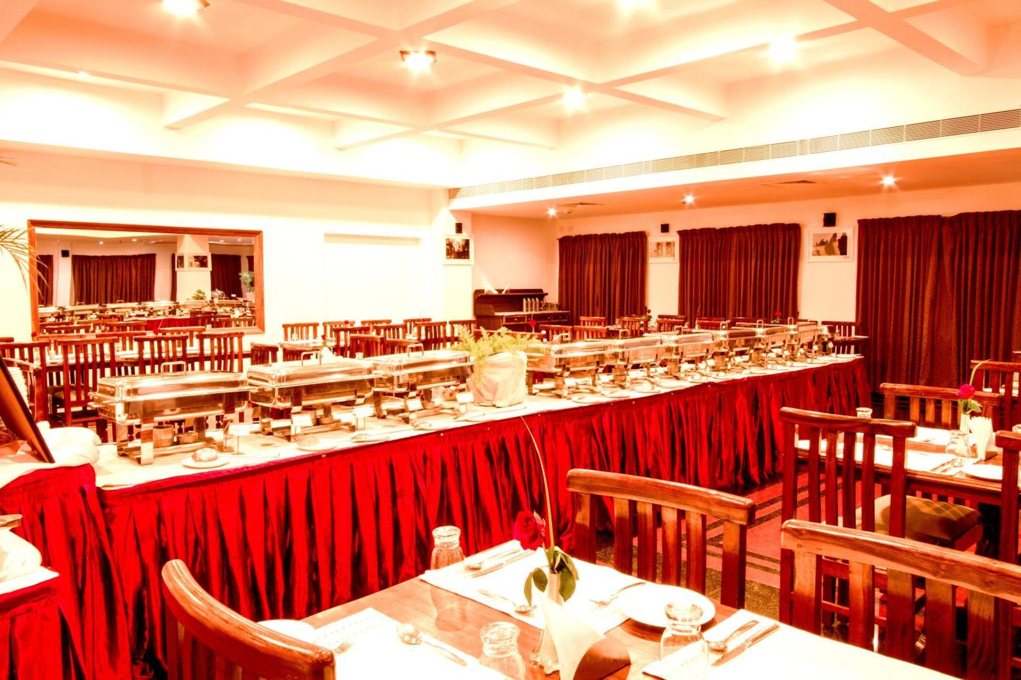 Hotel Bonsejour Pondicherry Exterior foto
